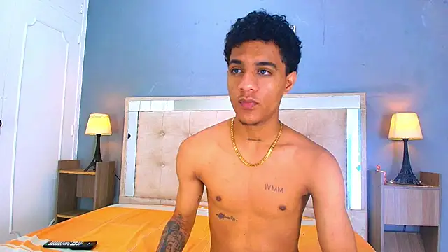 Онлайн чат XXX _Thiago12