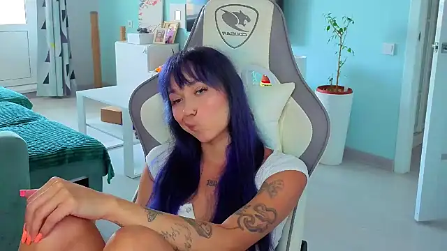 Im_suka's Live XXX Chat