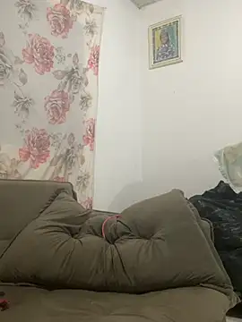 badgalbitch3 élő XXX-chatje
