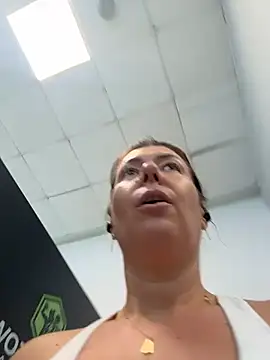 eveangelll's Live XXX Chat
