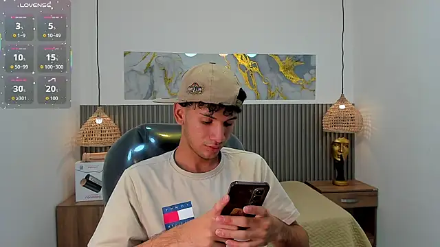 JDWhite18 Live XXX-chat