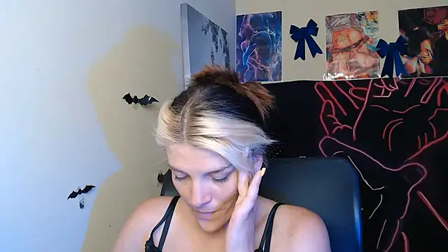VanessaRey_ 即時 XXX 聊天