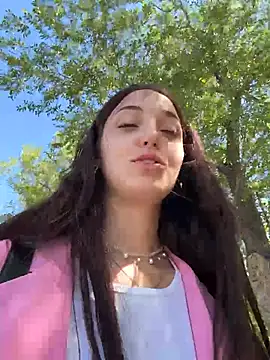 XXX chat uživo modela DollyTall