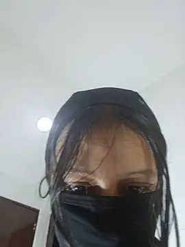 Saray_42 XXX чат на живо