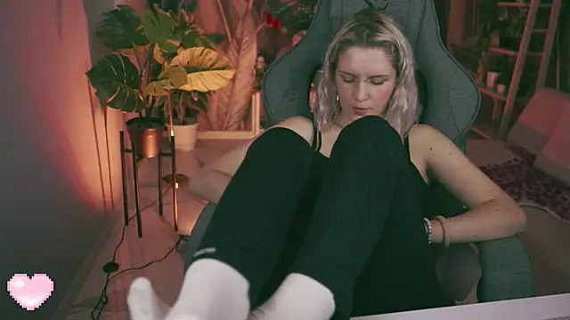 دردشة BethanyCloud الجنسية المباشرة
