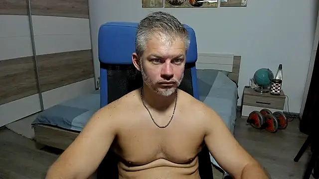 RobbyShawzのウェブカメラショー