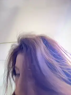 naomiii__のライブXXXチャット