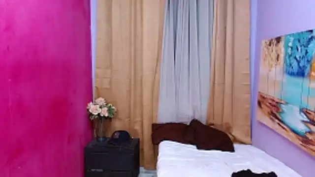 bitch_fucking 现场XXX聊天