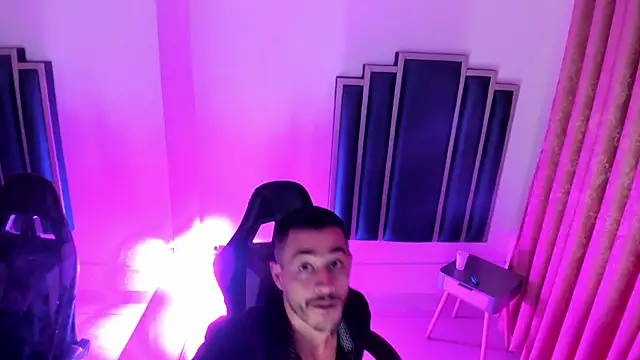 Damiam_23 Live XXX Chat