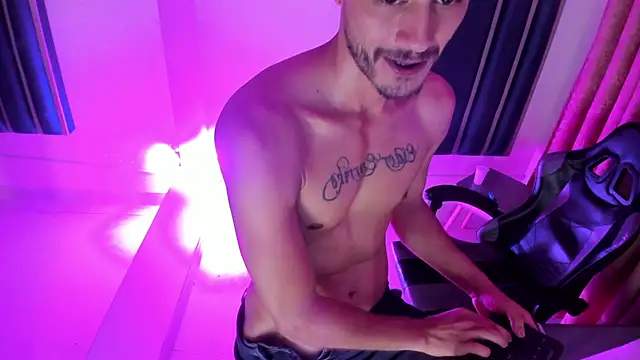 Damiam_23's Live XXX Chat