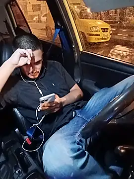 IRL_MOSMAR20's Live XXX Chat