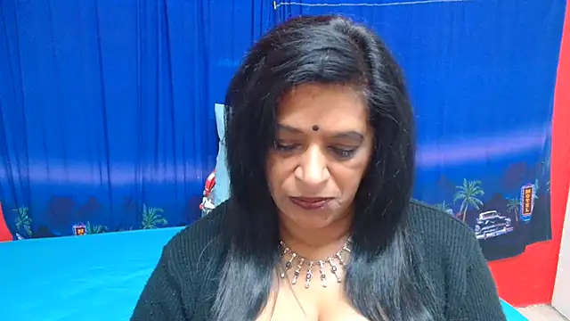 Chatroom XXX en direct de INDIANFUSION