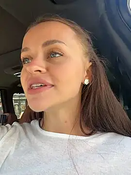 AngelinaTeller's Live XXX Chat