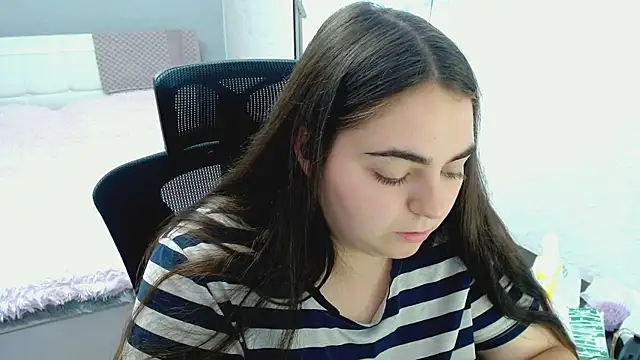 XXX chat uživo modela kitsune_8
