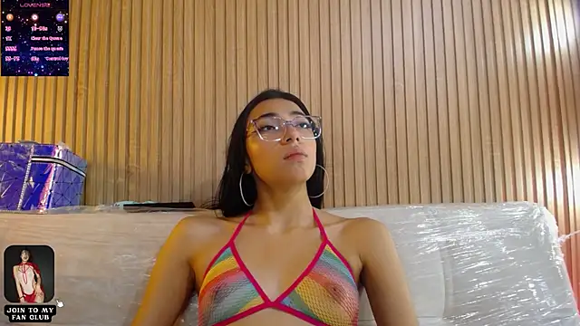 Chatroom XXX en direct de Violett1126