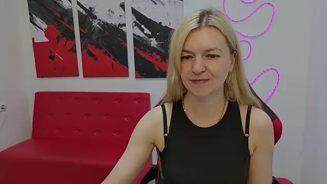 MelissaTyler élő XXX-chatje