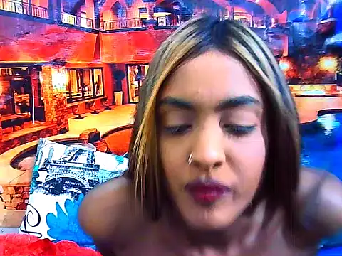 IndianPretty14u2Luv Adlı Modelin Canlı XXX Sohbeti