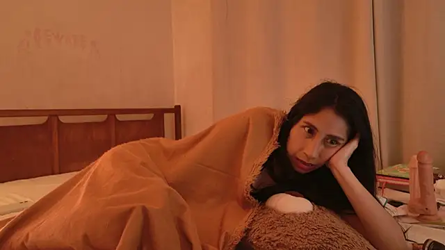 MoonLipsON- লাইভ XXX চ্যাট