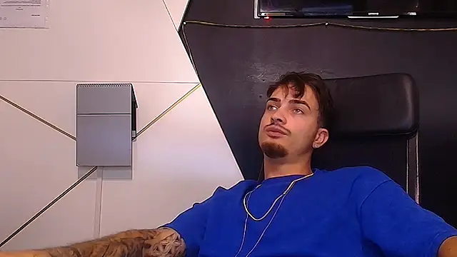BrandonTate Chat XXX live