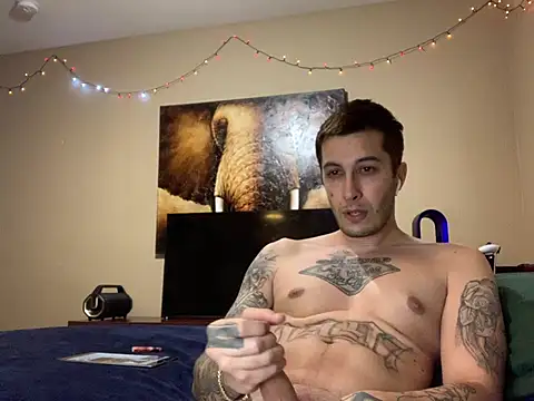 JuicyJoshy live XXX chat