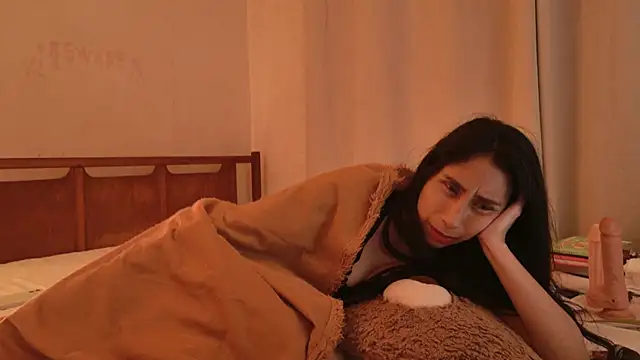 MoonLipsON- Adlı Modelin Canlı XXX Sohbeti