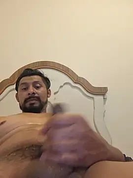 gazu1402 Chat XXX in diretta