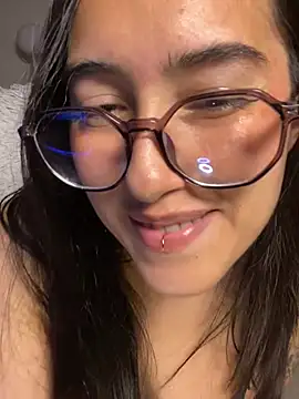 Kiss_Sophi: απευθείας συνομιλία ΧΧΧ