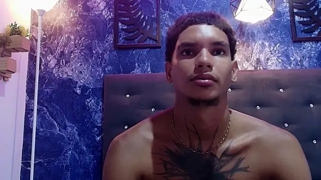 Chat XXX ao vivo de kai_storm77