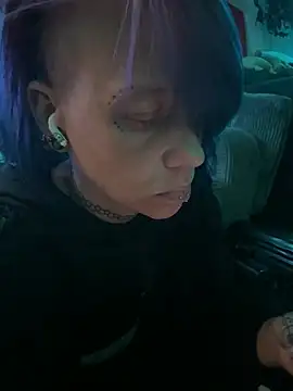 Toxii- live XXX chat