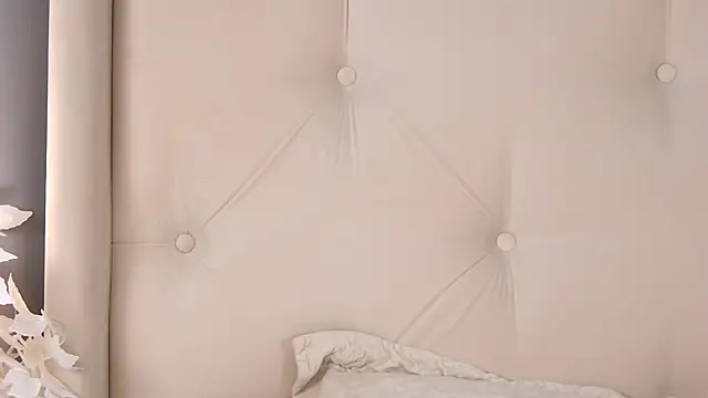 ur_wet_dreams: онлайн-секс-чат