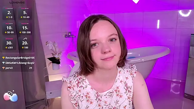 KiyomiRay Chat XXX in diretta