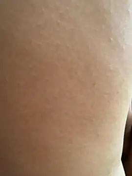 Show modela Miri_Elise na web-kameri
