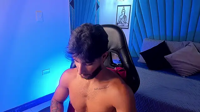Chat +18 de Emmet_CollinsJS ao vivo