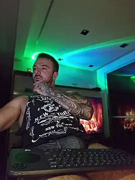 AngelBlack__ élő XXX-chatje