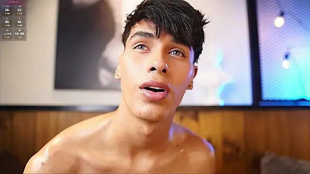 Chat XXX en directo de andrewortix