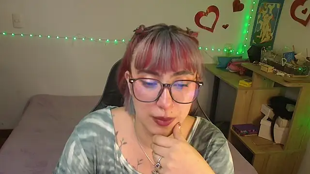 XXX chat uživo modela Miacatsito3