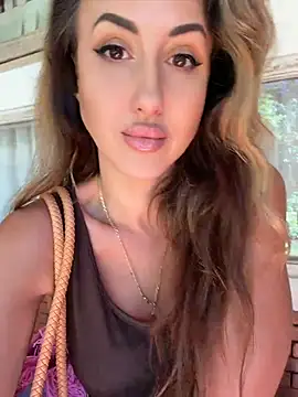 Bella-Grace Chat XXX in diretta