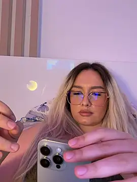 Онлайн чат XXX mollyxxx