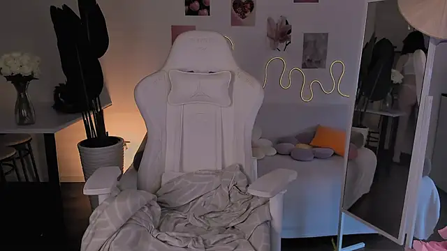LittlePeach007n Live XXX chat