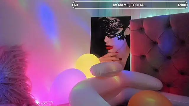 XXX chat uživo modela HadaFoster