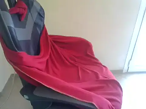 Chat +18 de dayanesexxy ao vivo