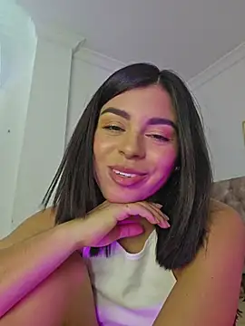 Chat XXX ao vivo de Bellahot-_