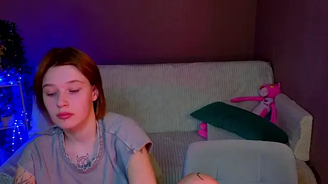 TaraEva élő XXX-chatje