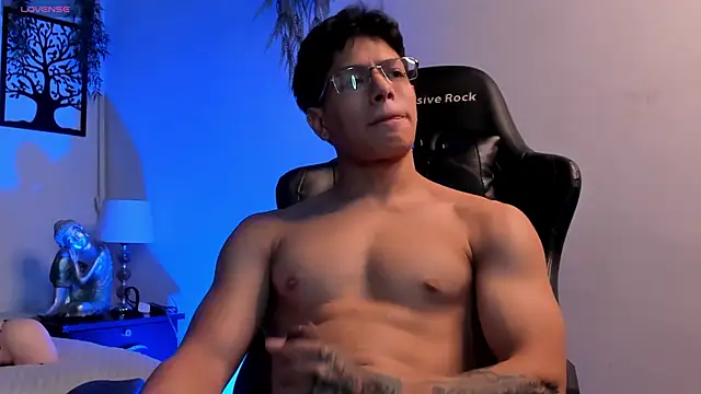 TonyPetrovjs Chat XXX live