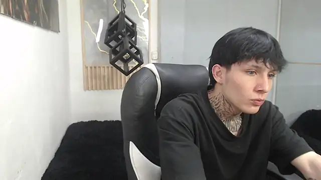 Cry_thereal live XXX chat