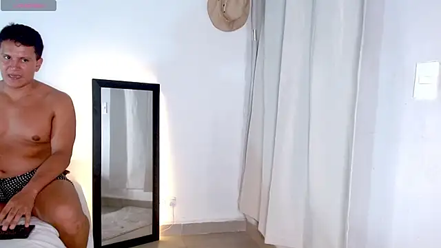 Joseph_bigcock's Live XXX Chat