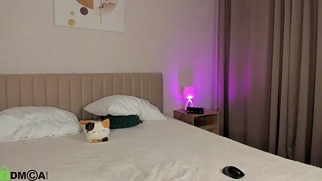 Cirilla_Rose – Naživo XXX chat