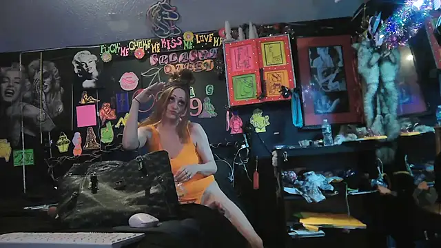 Splash_Queen420 élő XXX-chatje