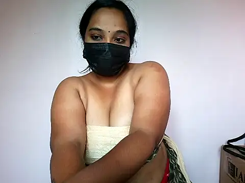 Mathi_cam Chat XXX in diretta