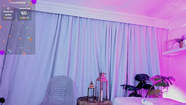 meloody7 XXX чат на живо